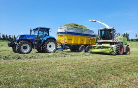 Senážování píce 1 | AGROFARMA DUBNICE