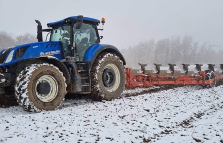 Zimní orba | AGROFARMA DUBNICE